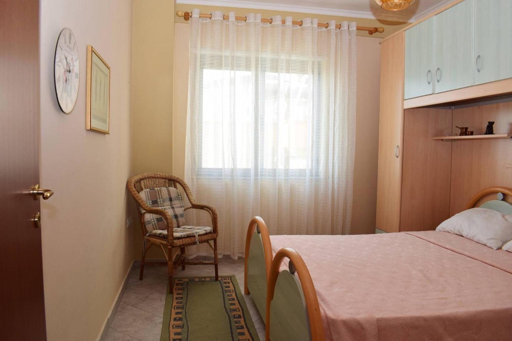 Sea View Apartments In ドゥラス エクステリア 写真