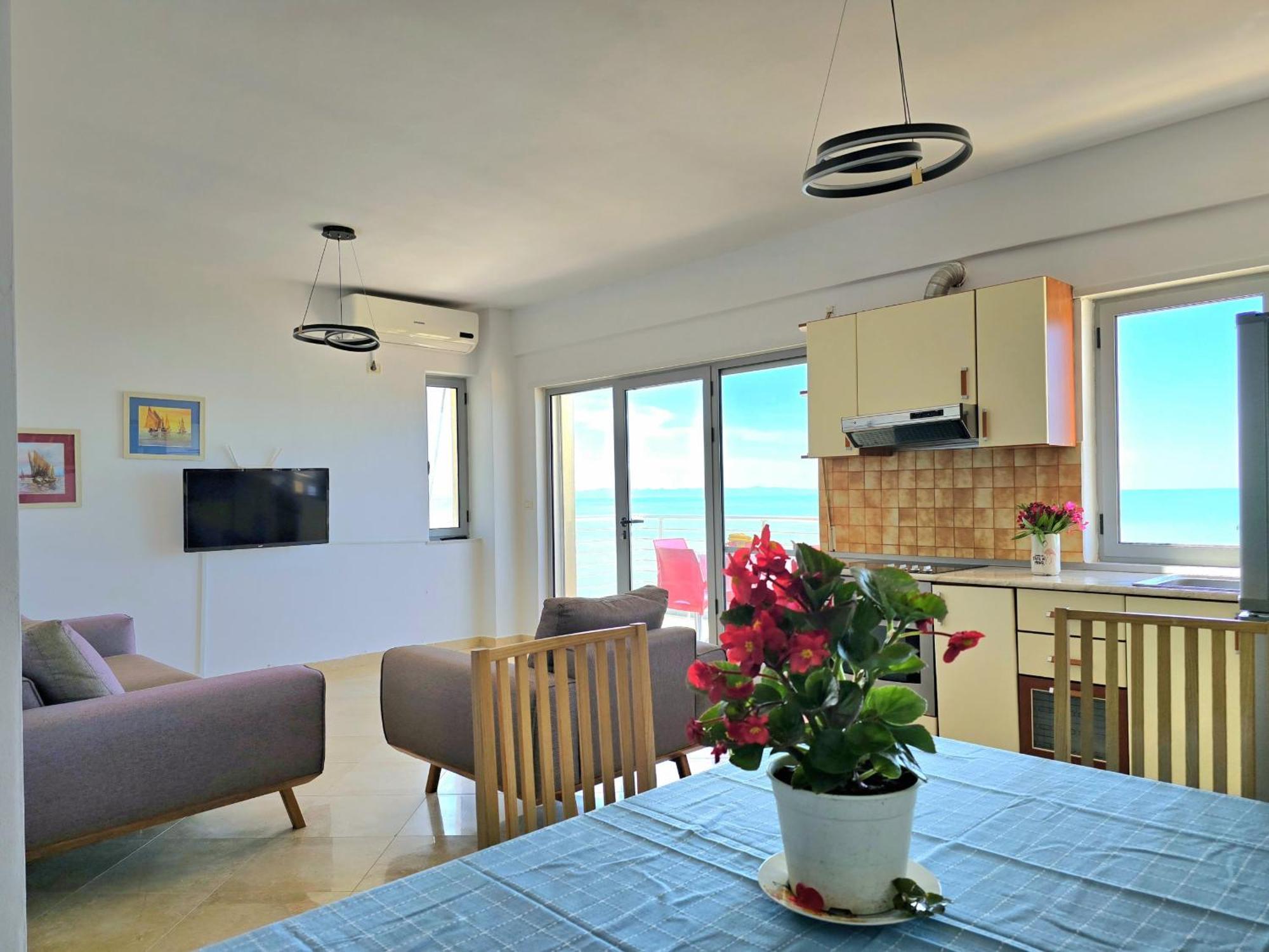 Sea View Apartments In ドゥラス エクステリア 写真