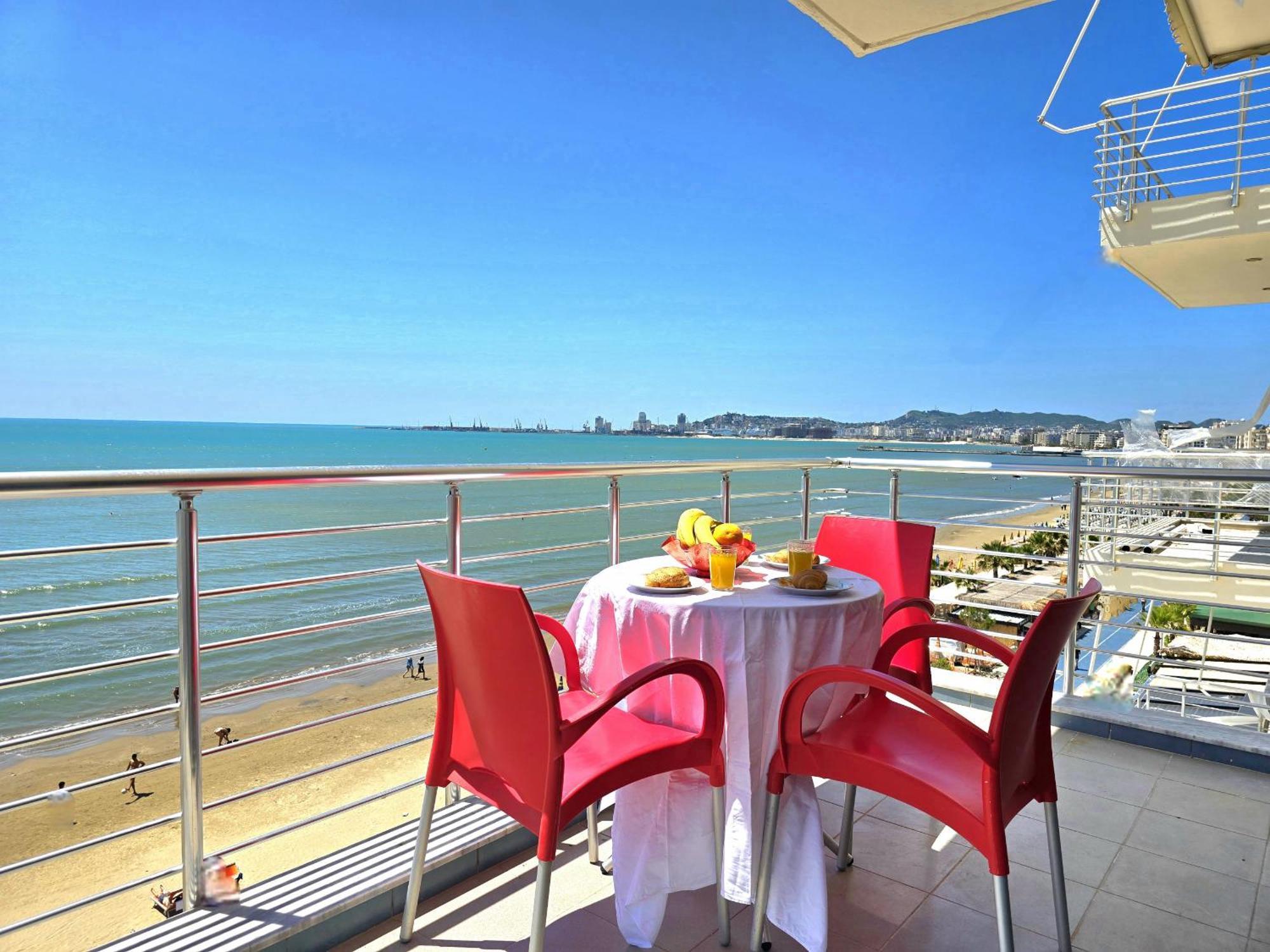 Sea View Apartments In ドゥラス エクステリア 写真